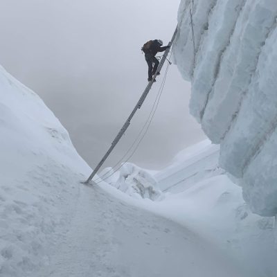 Island Peak  (6165m) - Khumbu three passes trekkinggel