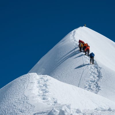 Island Peak  (6165m) - Khumbu three passes trekkinggel