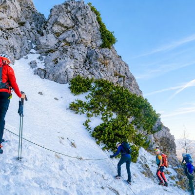 Schneeberg (2076m) - Fadensteig tavaszi közösségi túra
