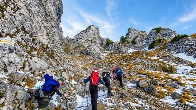 Schneeberg (2076m) - Fadensteig tavaszi közösségi túra