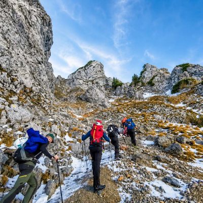 Schneeberg (2076m) - Fadensteig tavaszi közösségi túra
