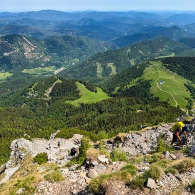 Schneeberg (2076m) Fadensteig nyáron