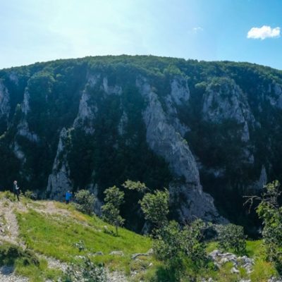 A szlovák karszt természeti kincsei: a Szádelői-völgy, a Görgői- és az Áji- vízesések