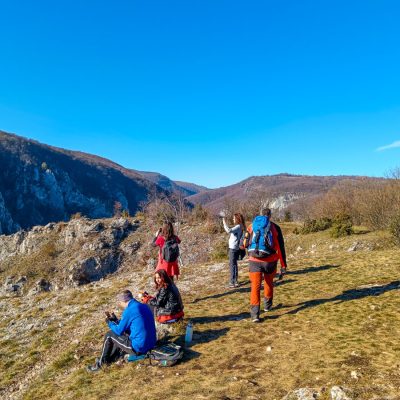 A szlovák karszt természeti kincsei: a Szádelői-völgy, a Görgői- és az Áji- vízesések